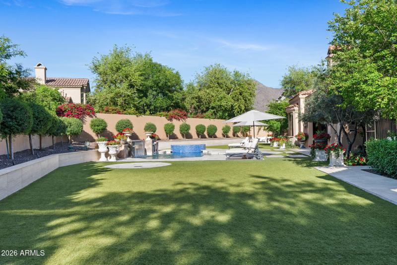 76-web-or-mls-9926-e-kemper-way