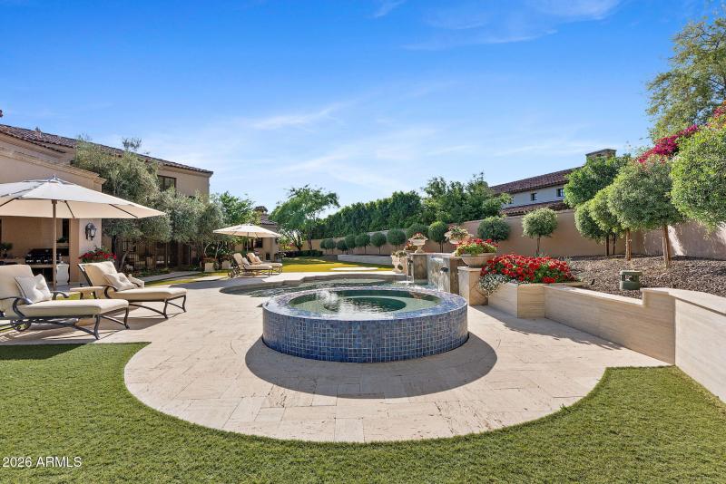 79-web-or-mls-9926-e-kemper-way