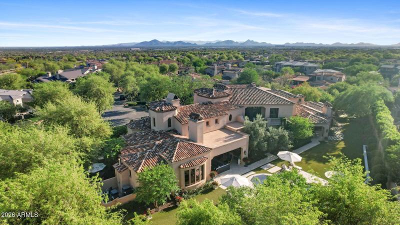 115-web-or-mls-9926-e-kemper-way