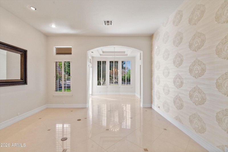 08-Living to Formal Dining