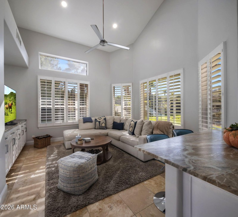 89-web-or-mls-68-web-or-mls-IMG_1684 cop