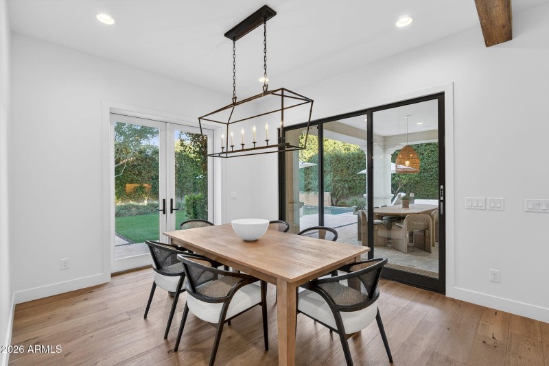 30-web-or-mls-22- E Crittenden Ln