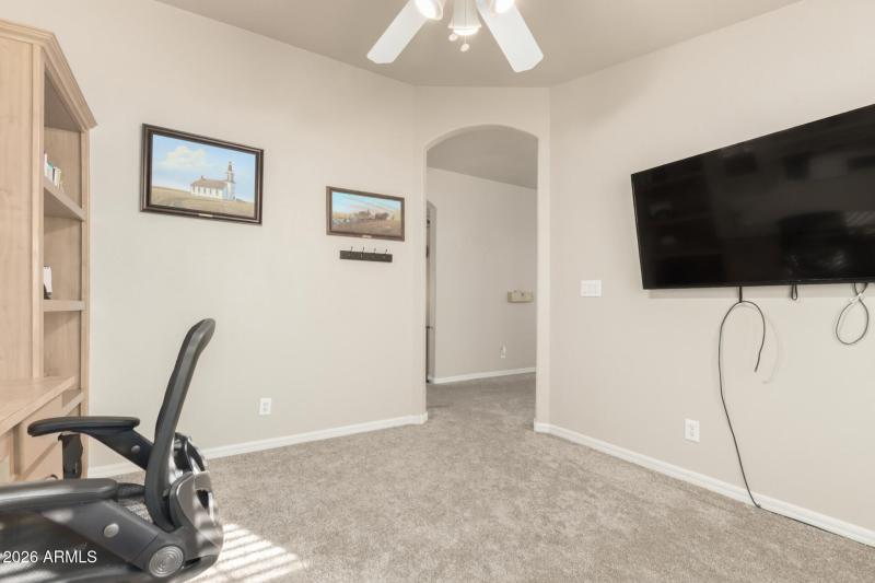 3301 S Goldfield Rd, 4086