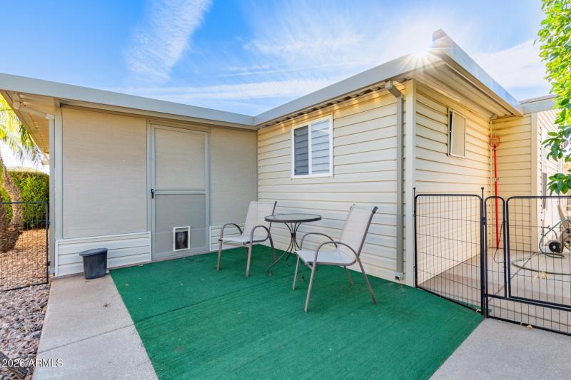 Patio in the back