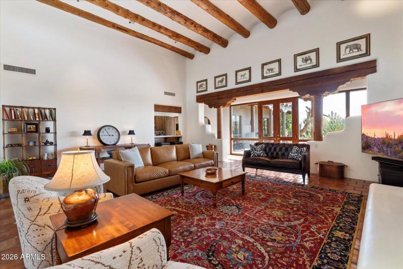 09-Central Living Room