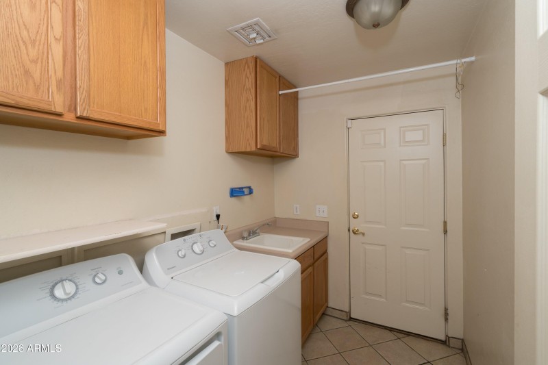 22-Laundry Room