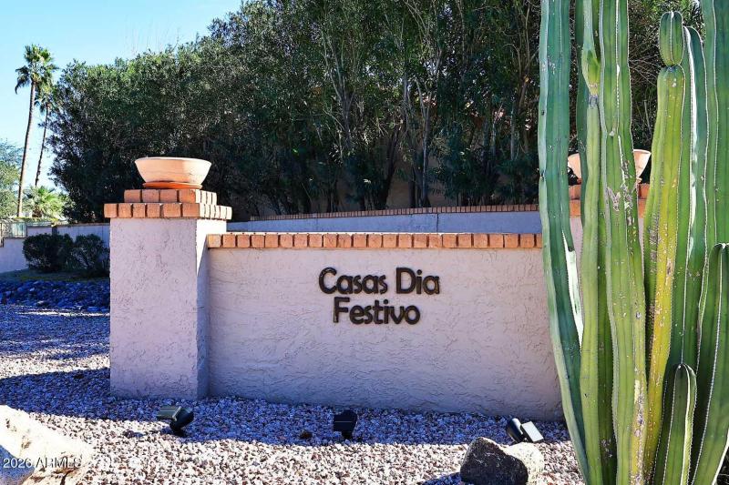 Casa Dia Festivo-Community-Sign