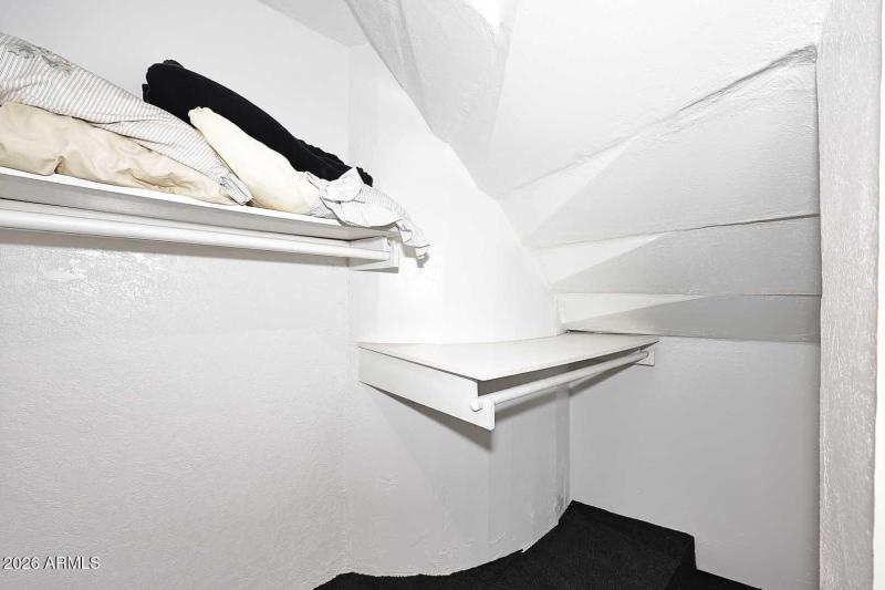 2nd Guest Bedroom-Closet