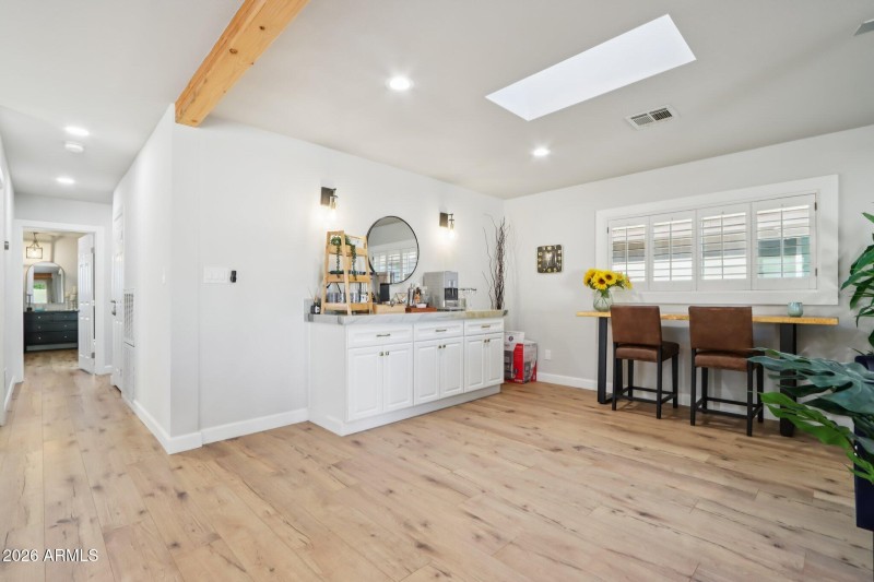 25-web-or-mls-N 82nd St-S1601-025