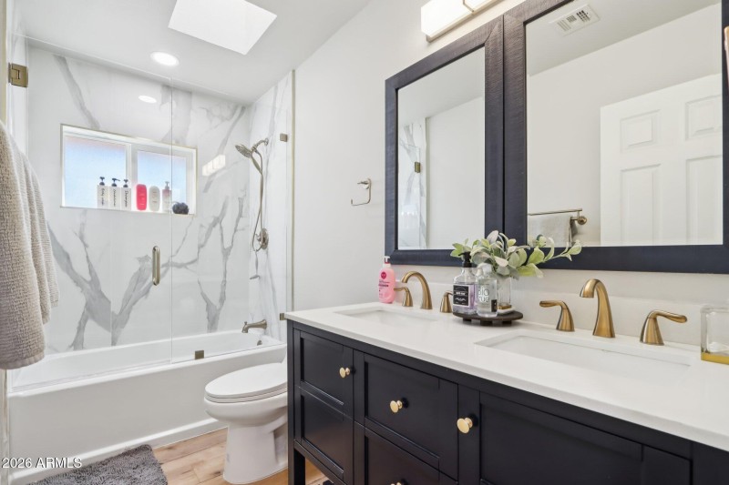 26-web-or-mls-N 82nd St-S1601-026