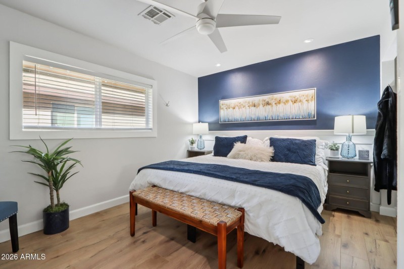 33-web-or-mls-N 82nd St-S1601-033