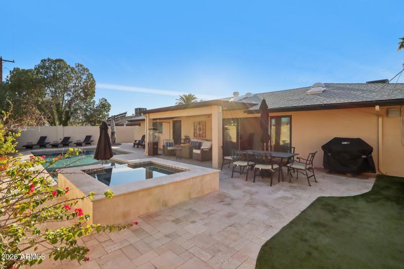 37-web-or-mls-N 82nd St-S1601-037