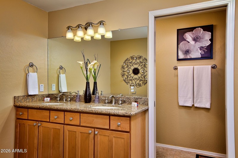 ParadiseViewCondo 009