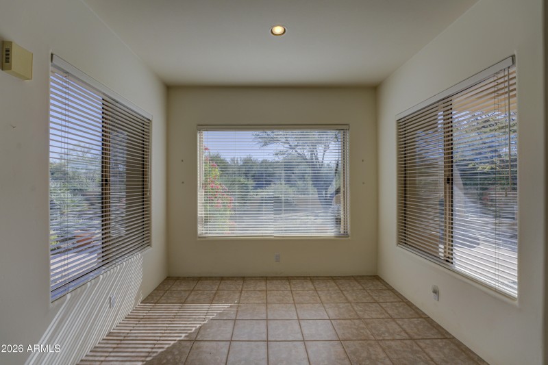 Breakfast nook views!