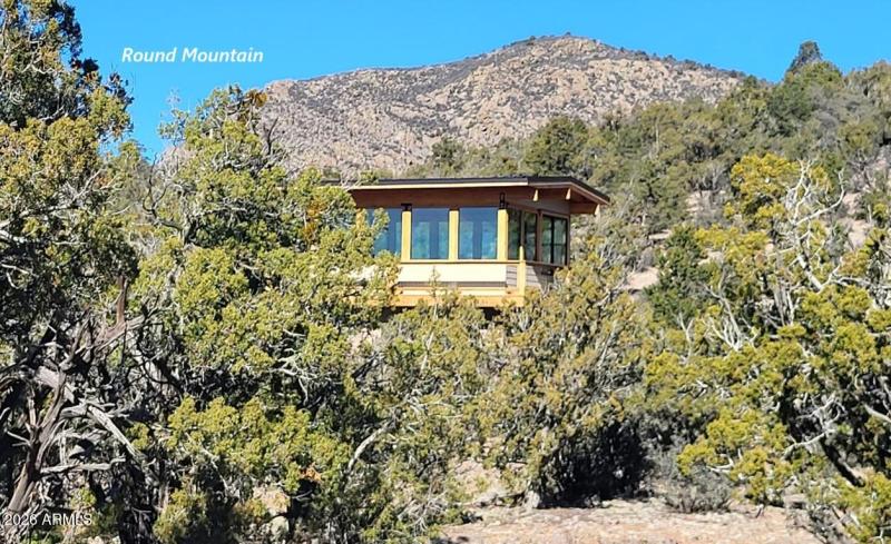 35b86869-cb01-41ab-8c18-fea890335f5d