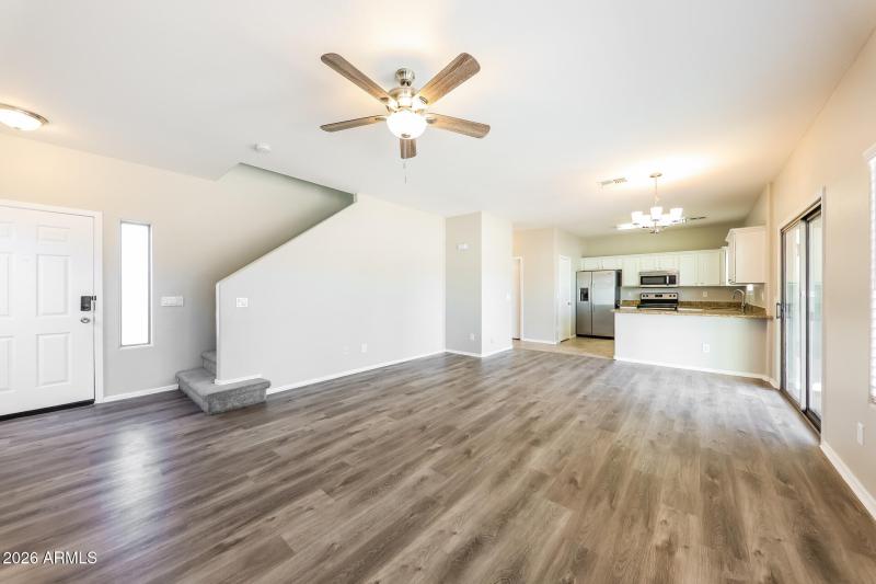 004-photo-living-room-14939146