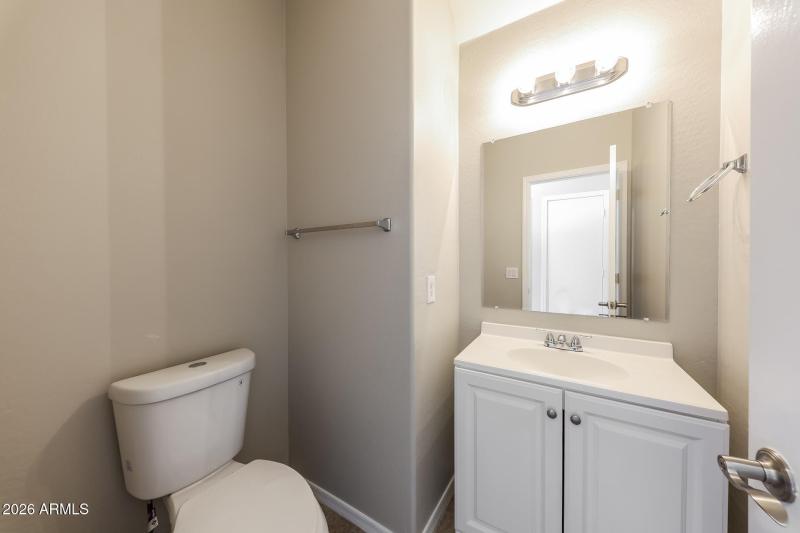 018-photo-bathroom-14939128