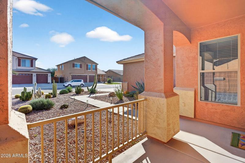 9-web-or-mls-06- W Peggy Dr