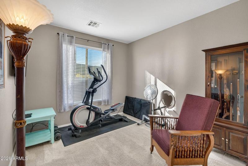 24-web-or-mls-19- W Peggy Dr