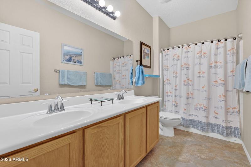 37-web-or-mls-21- W Peggy Dr