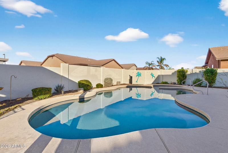 47-web-or-mls-43- W Peggy Dr