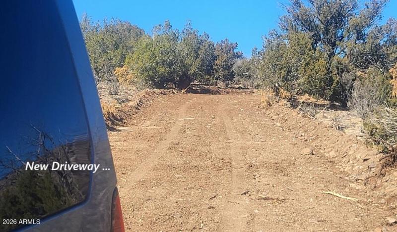 861ff3b0-cf7f-4637-a8a2-c9fdcdf3ddec