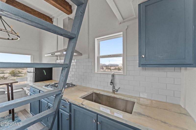 47-web-or-mls-DSC01607