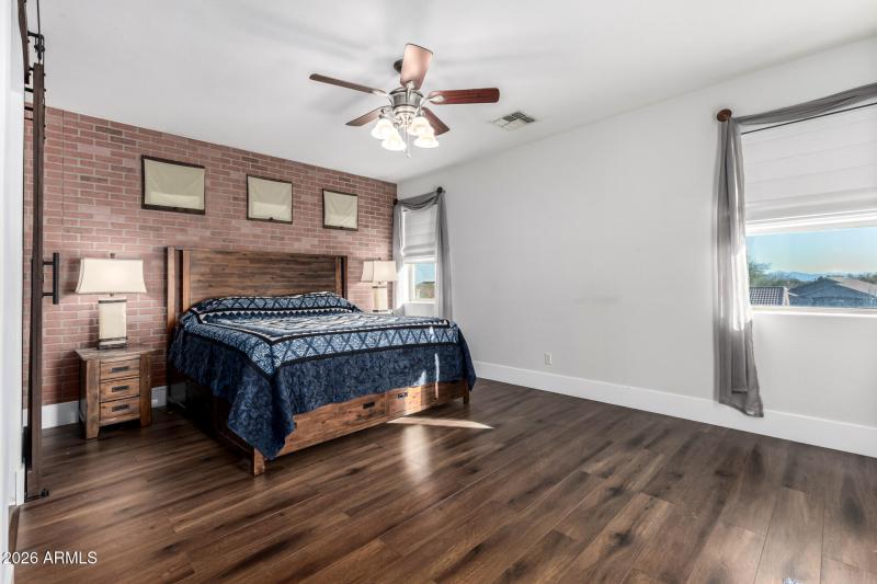 Spacious Primary Bedroom (4)