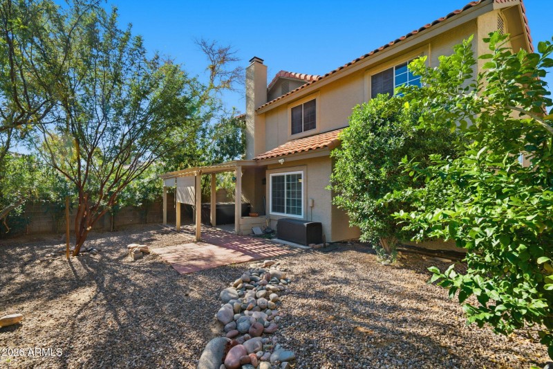 Roosevelt - backyard.4