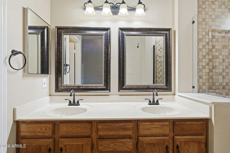 Roosevelt - primary bath vanity