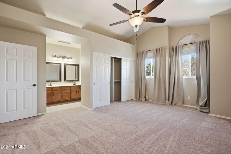 Roosevelt - Primary bedroom.3