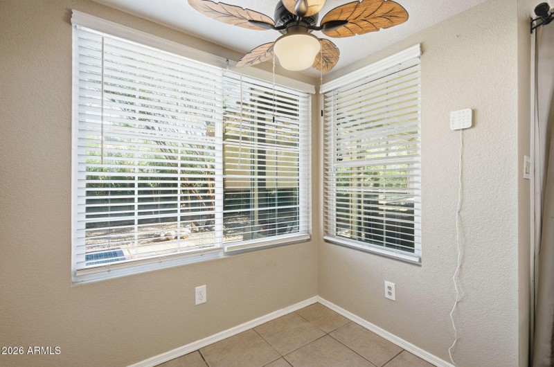 Roosevelt - informal dining.2