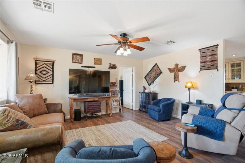 08-1414 Ocotillo Rd_RedHogMedia