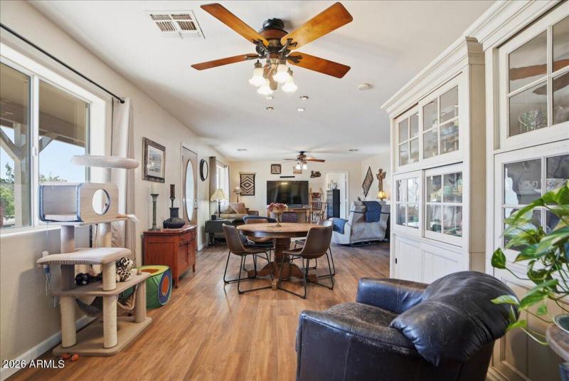 14-1414 Ocotillo Rd_RedHogMedia