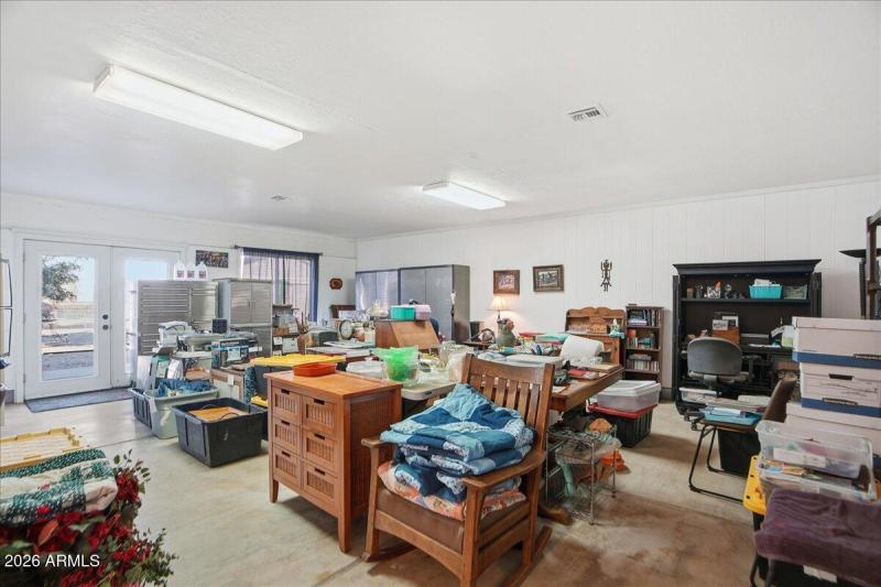 27-1414 Ocotillo Rd_RedHogMedia