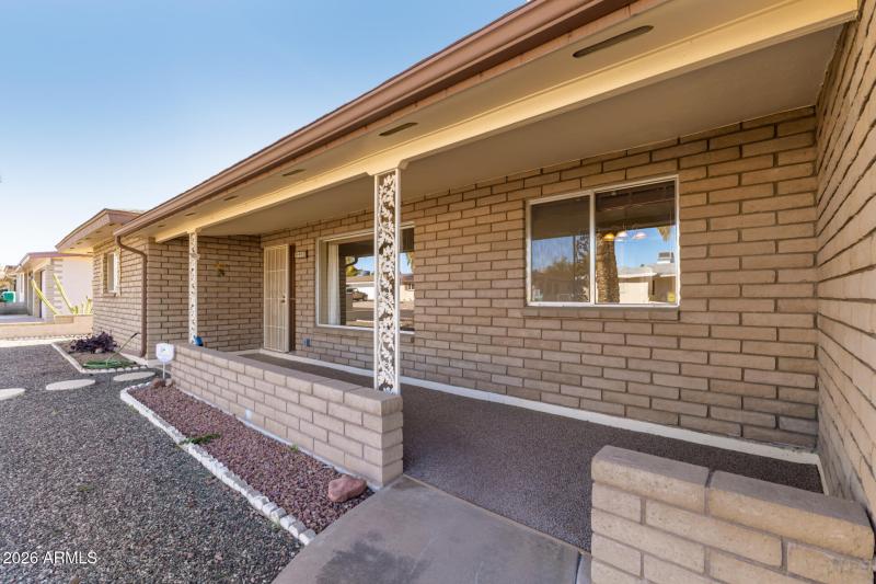 North facing front porch