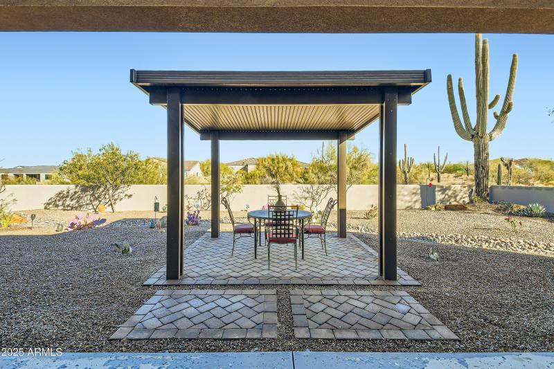 7080 E Mark Ln - MLS Sized - 024 - 40 Pa