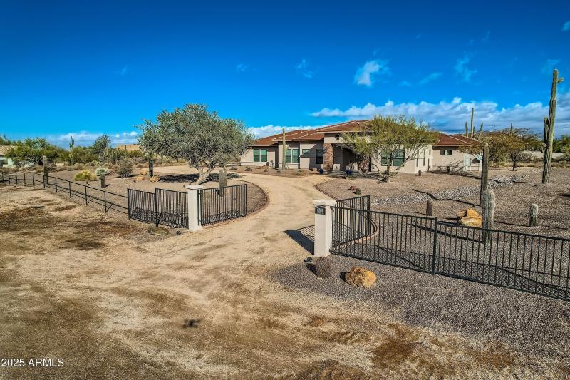 7080 e mark lane - MLS Sized - 005 - 10