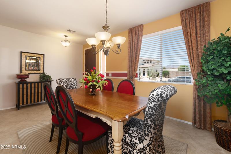 18375-E-San-Ignaciao-Ct-13