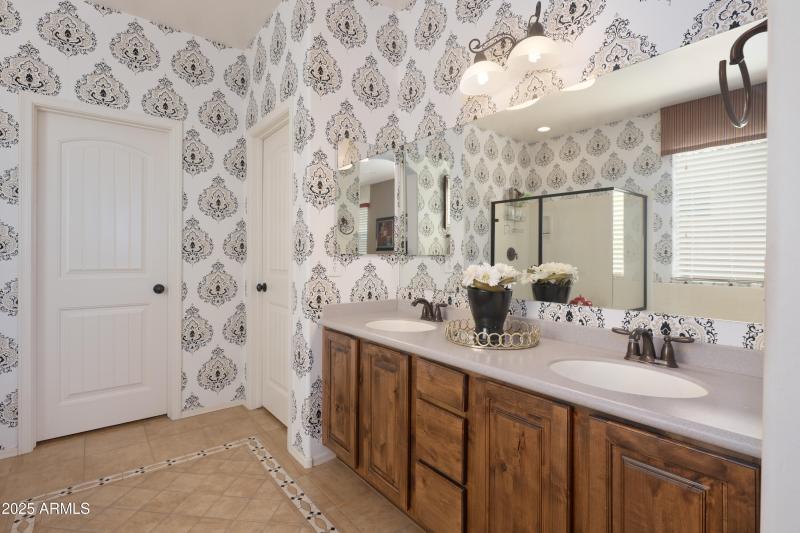 18375-E-San-Ignaciao-Ct-33