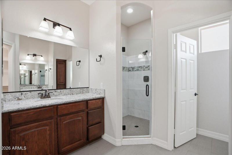 29-11551 E Nell Ave_RedHogMedia