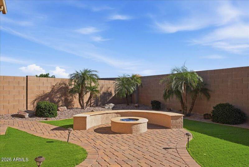 46-11551 E Nell Ave_RedHogMedia