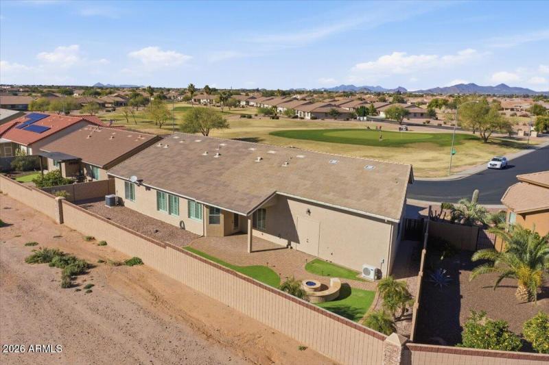 52-11551 E Nell Ave_RedHogMedia