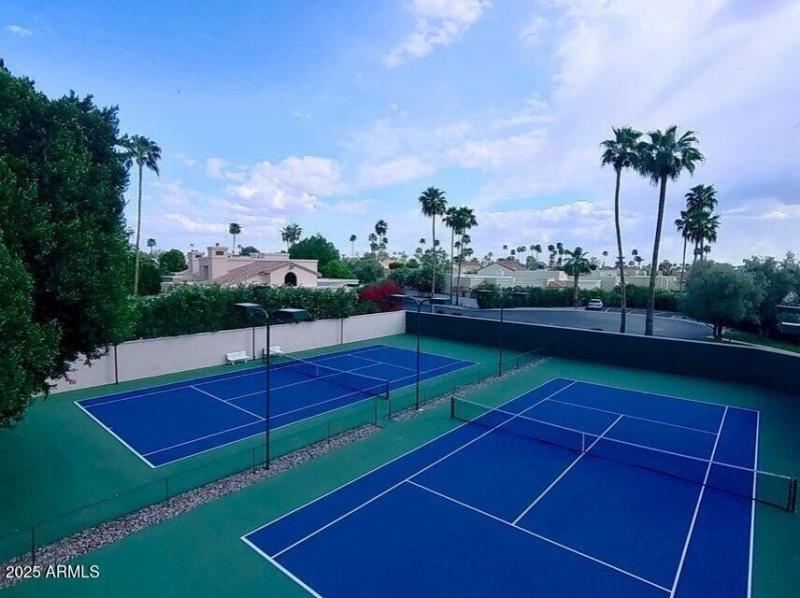 Community Tennis Courts