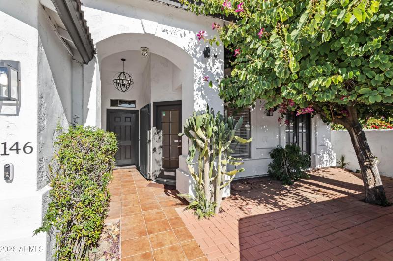 Gated Courtyard/Entry