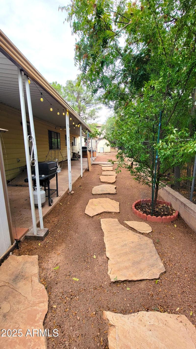 rear private patio flagstone