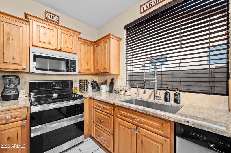 11542 W Bermuda Dr Avondale AZ 85392-40