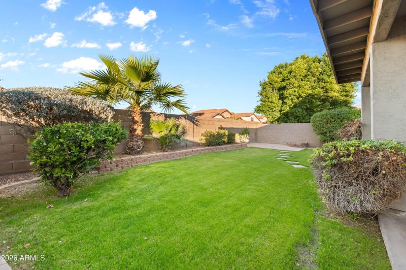 11542 W Bermuda Dr Avondale AZ 85392-23