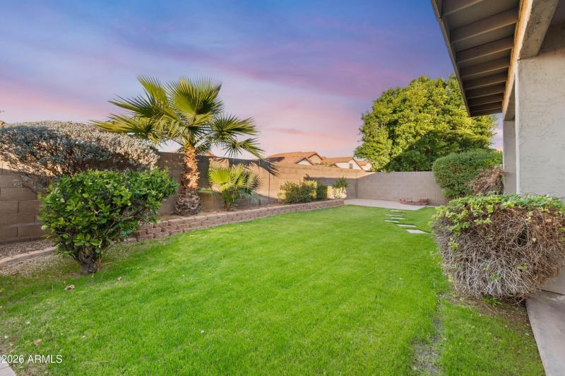 11542 W Bermuda Dr Avondale AZ 85392-22