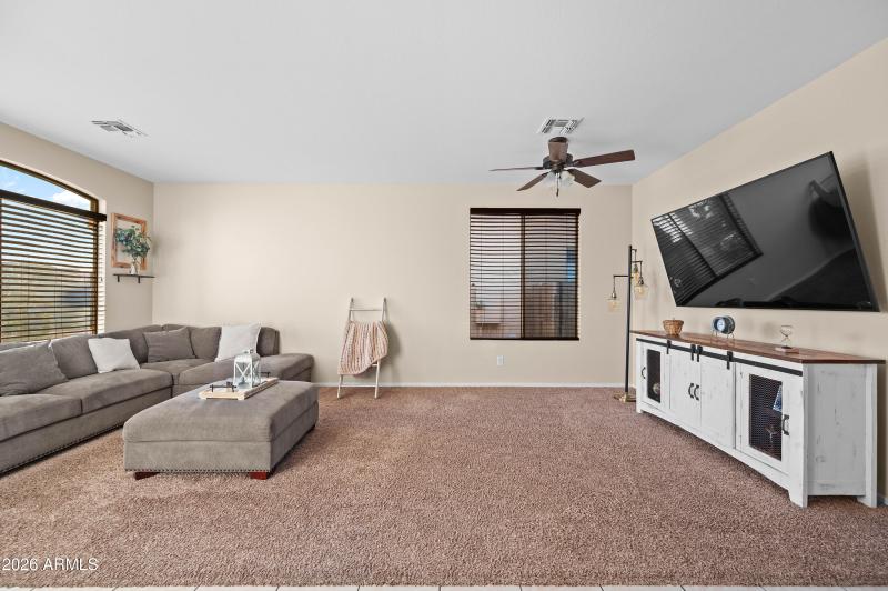 11542 W Bermuda Dr Avondale AZ 85392-33